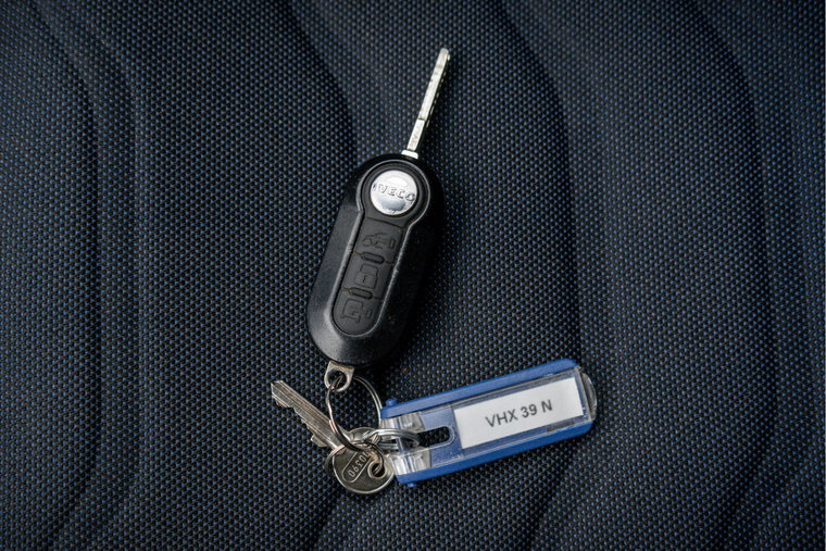 Vehicle Image 21