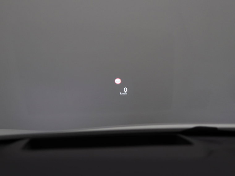 Vehicle Image 38
