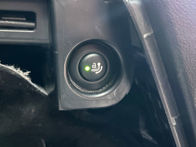 Vehicle Image 26