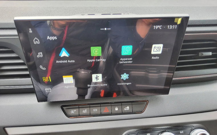 Vehicle Image 30