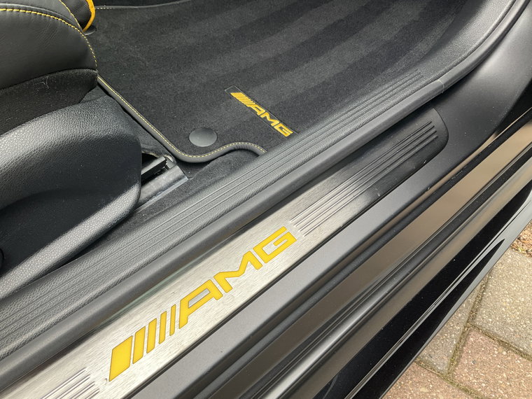 Vehicle Image 42