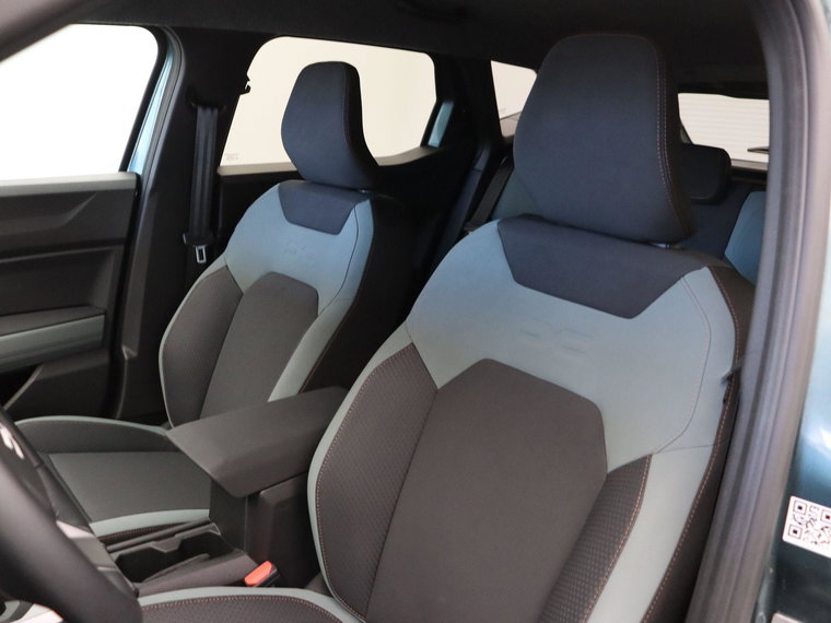 Vehicle Image 37