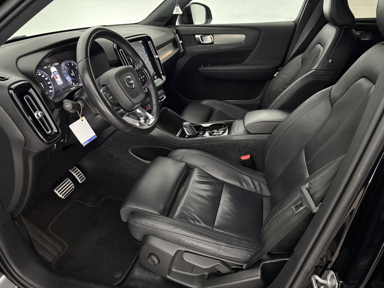 Vehicle Image 37