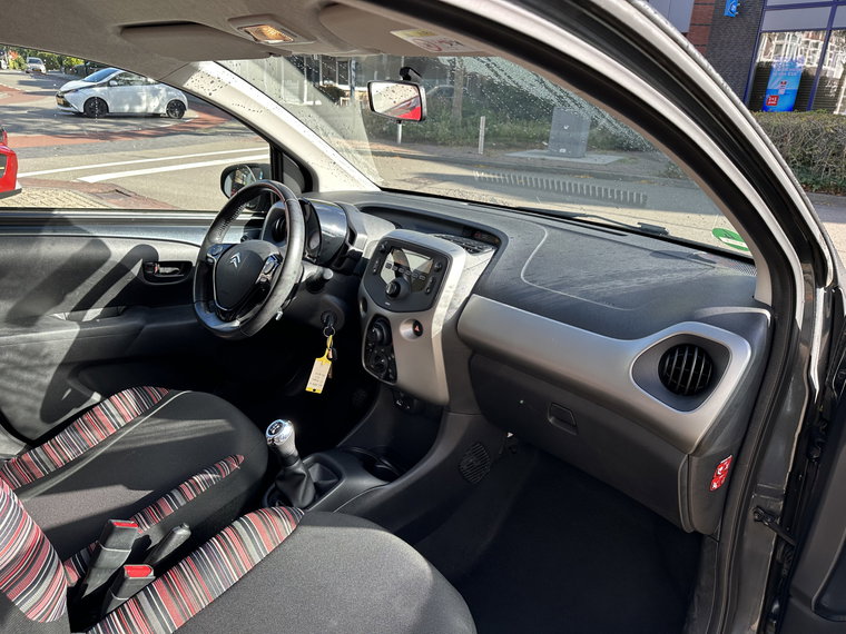 Vehicle Image 20