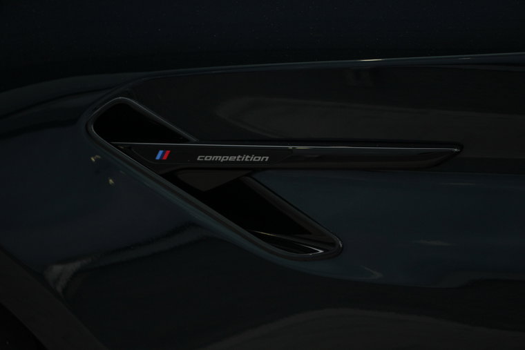 Vehicle Image 37