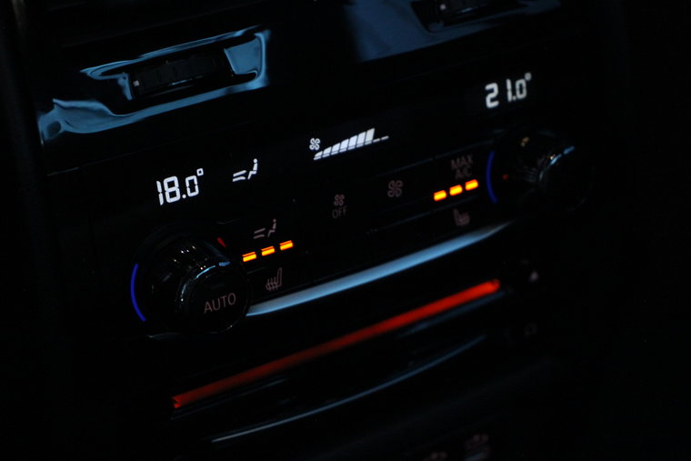 Vehicle Image 40