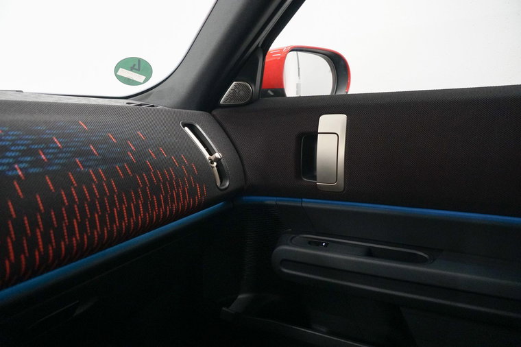 Vehicle Image 31