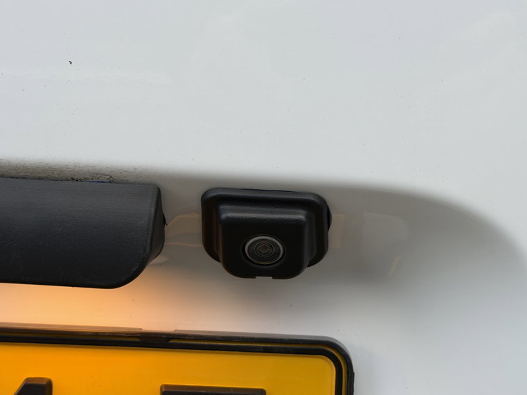 Vehicle Image 22
