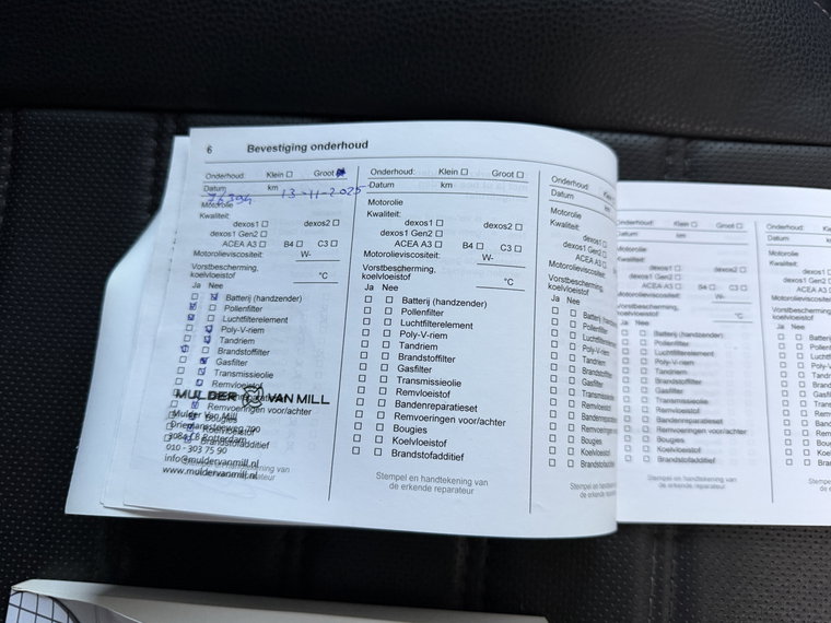 Vehicle Image 31