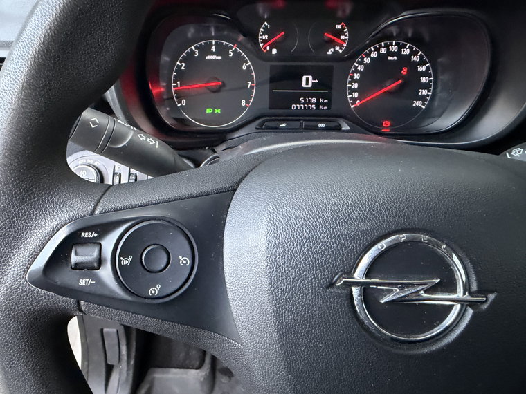 Vehicle Image 39