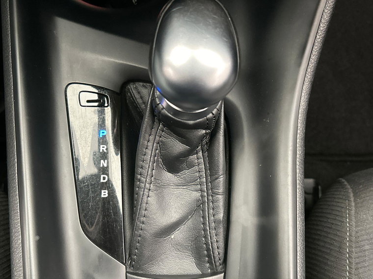 Vehicle Image 17