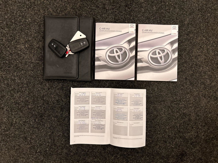 Vehicle Image 8
