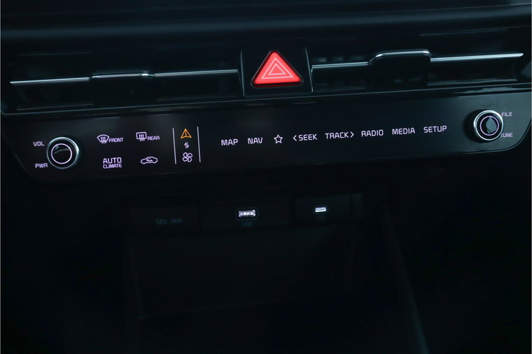 Vehicle Image 27
