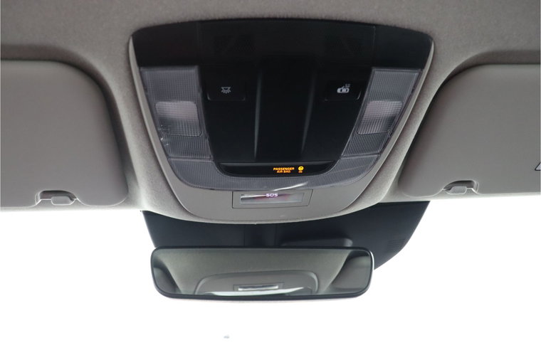 Vehicle Image 60