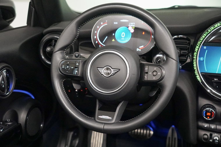 Vehicle Image 39