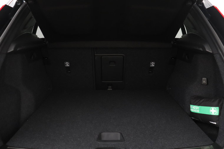 Vehicle Image 43