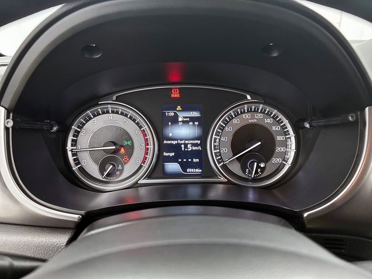 Vehicle Image 21