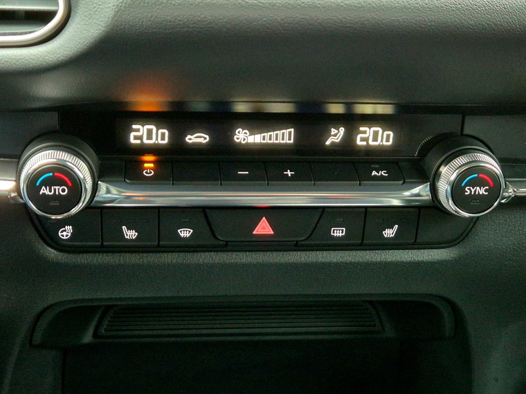 Vehicle Image 27