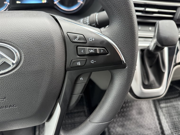Vehicle Image 27