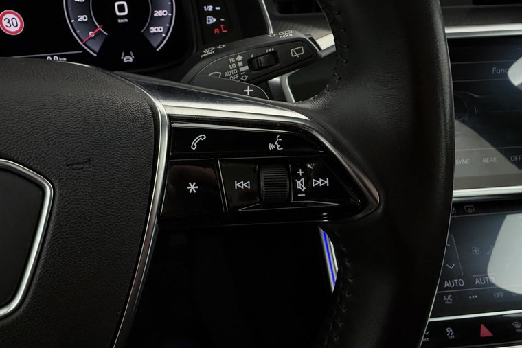 Vehicle Image 36
