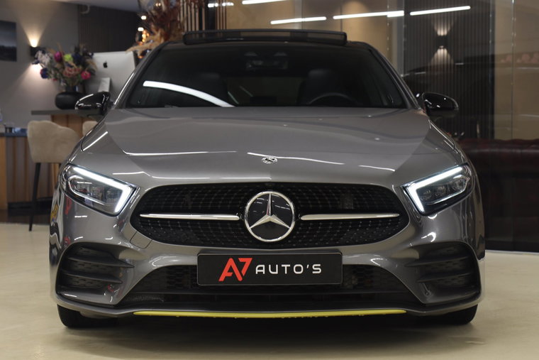 Vehicle Image 33