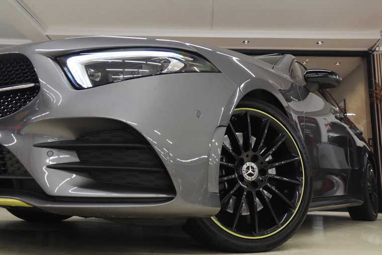 Vehicle Image 37