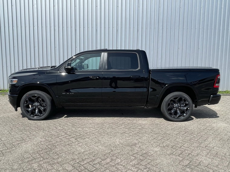 Vehicle Image 35