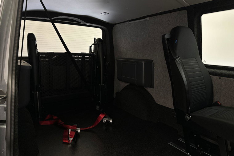 Vehicle Image 14