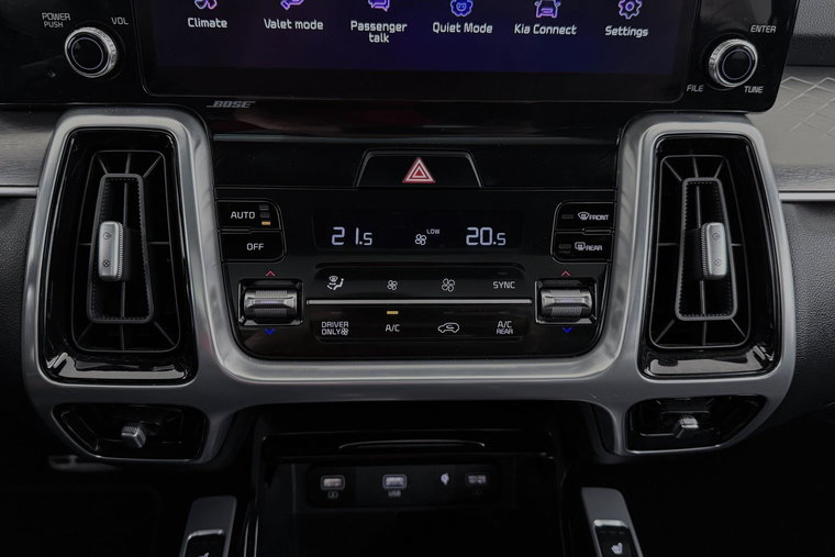 Vehicle Image 35