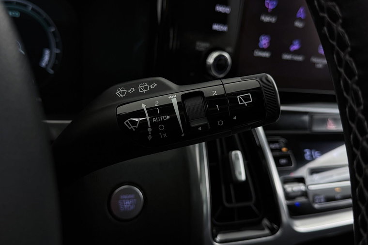 Vehicle Image 39