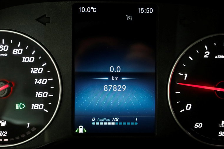 Vehicle Image 21