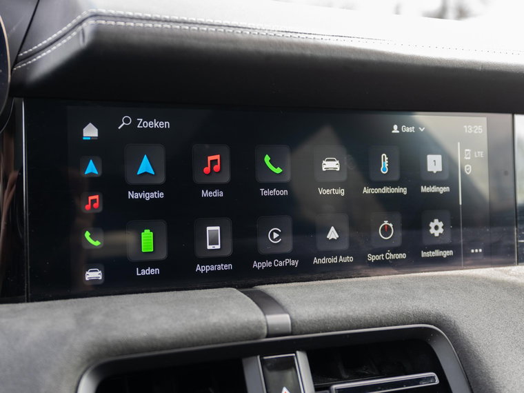 Vehicle Image 37
