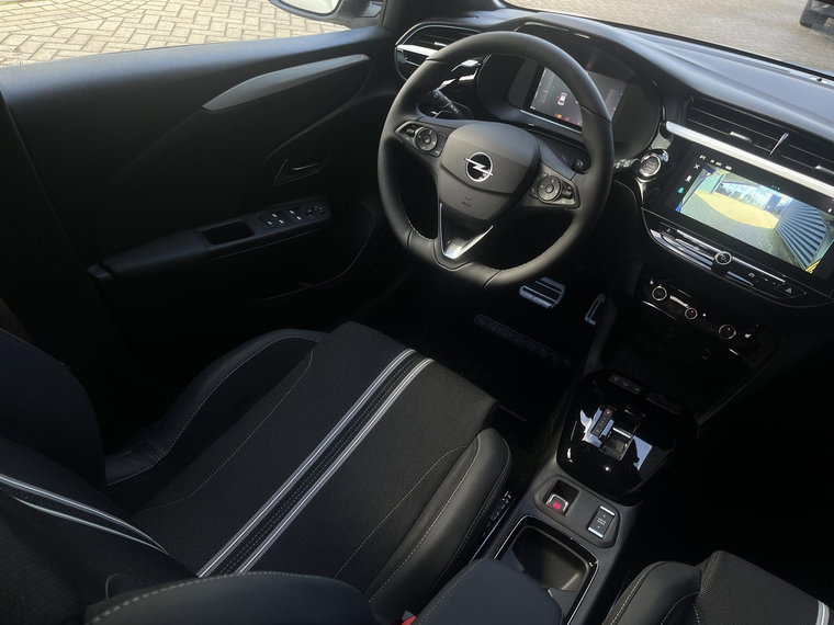 Vehicle Image 40