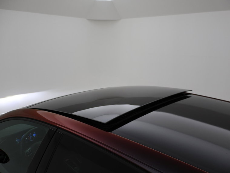 Vehicle Image 38