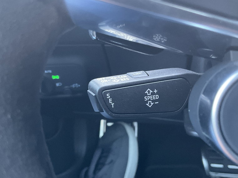 Vehicle Image 34