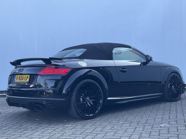Vehicle Image 37
