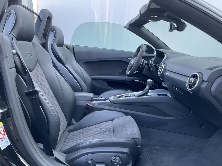 Vehicle Image 60