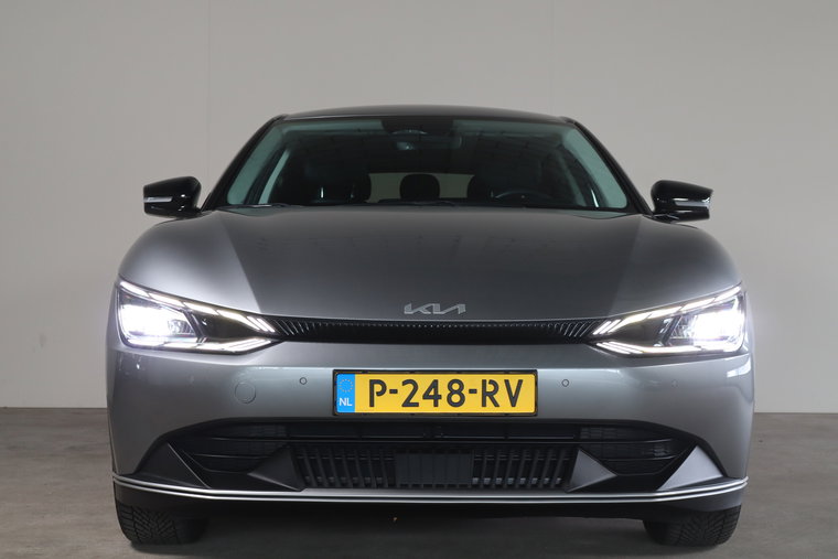 Vehicle Image 37