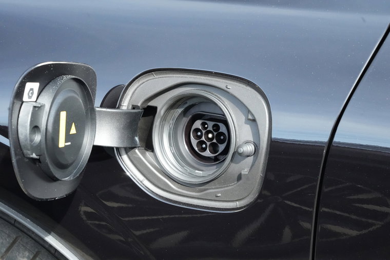 Vehicle Image 30