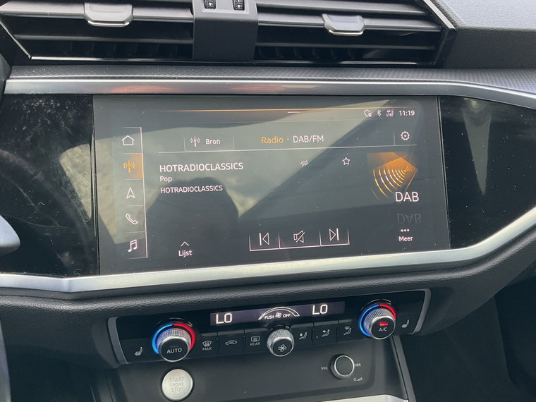 Vehicle Image 37