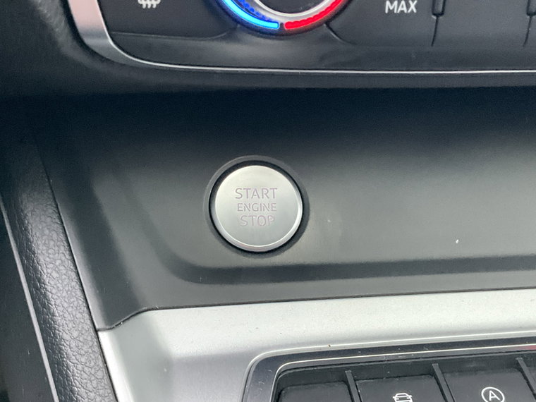 Vehicle Image 52
