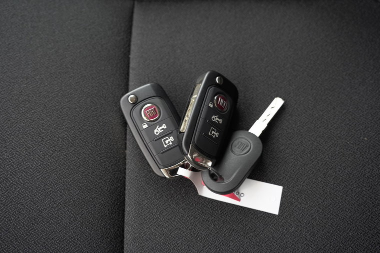 Vehicle Image 35