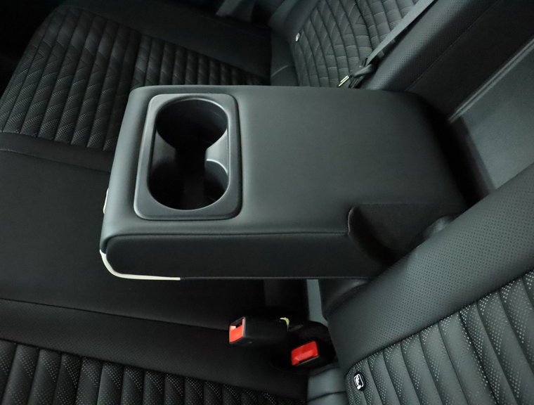 Vehicle Image 39