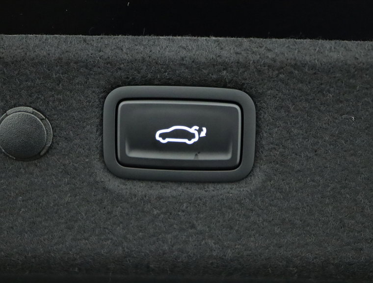 Vehicle Image 47
