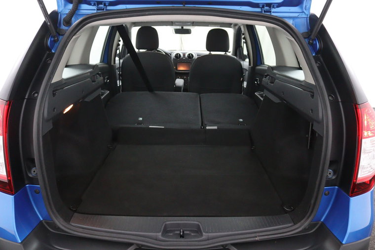 Vehicle Image 37