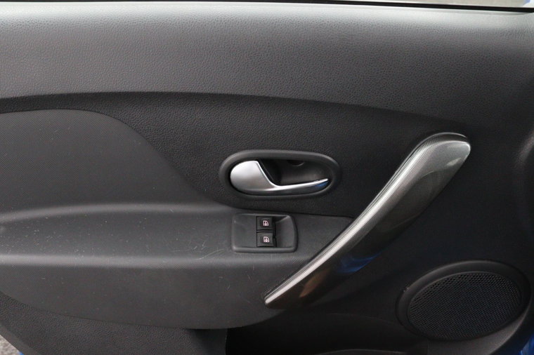 Vehicle Image 39