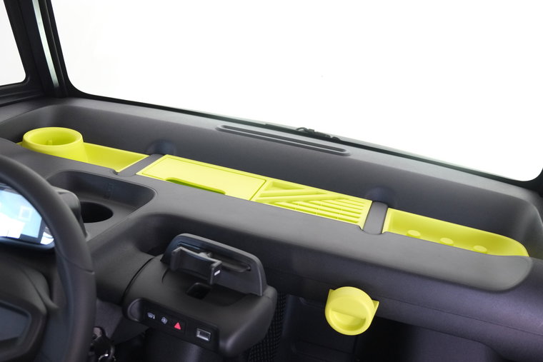 Vehicle Image 16