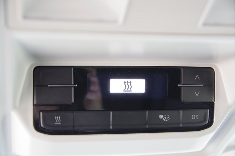 Vehicle Image 27