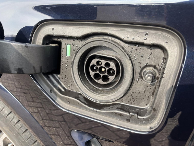 Vehicle Image 36