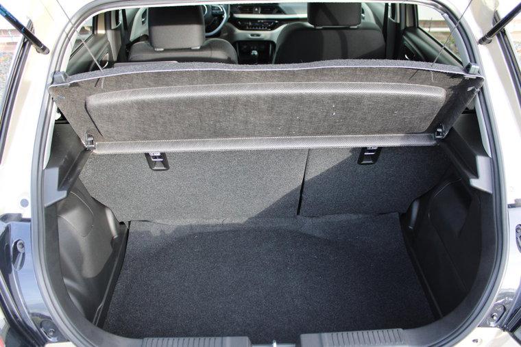 Vehicle Image 18
